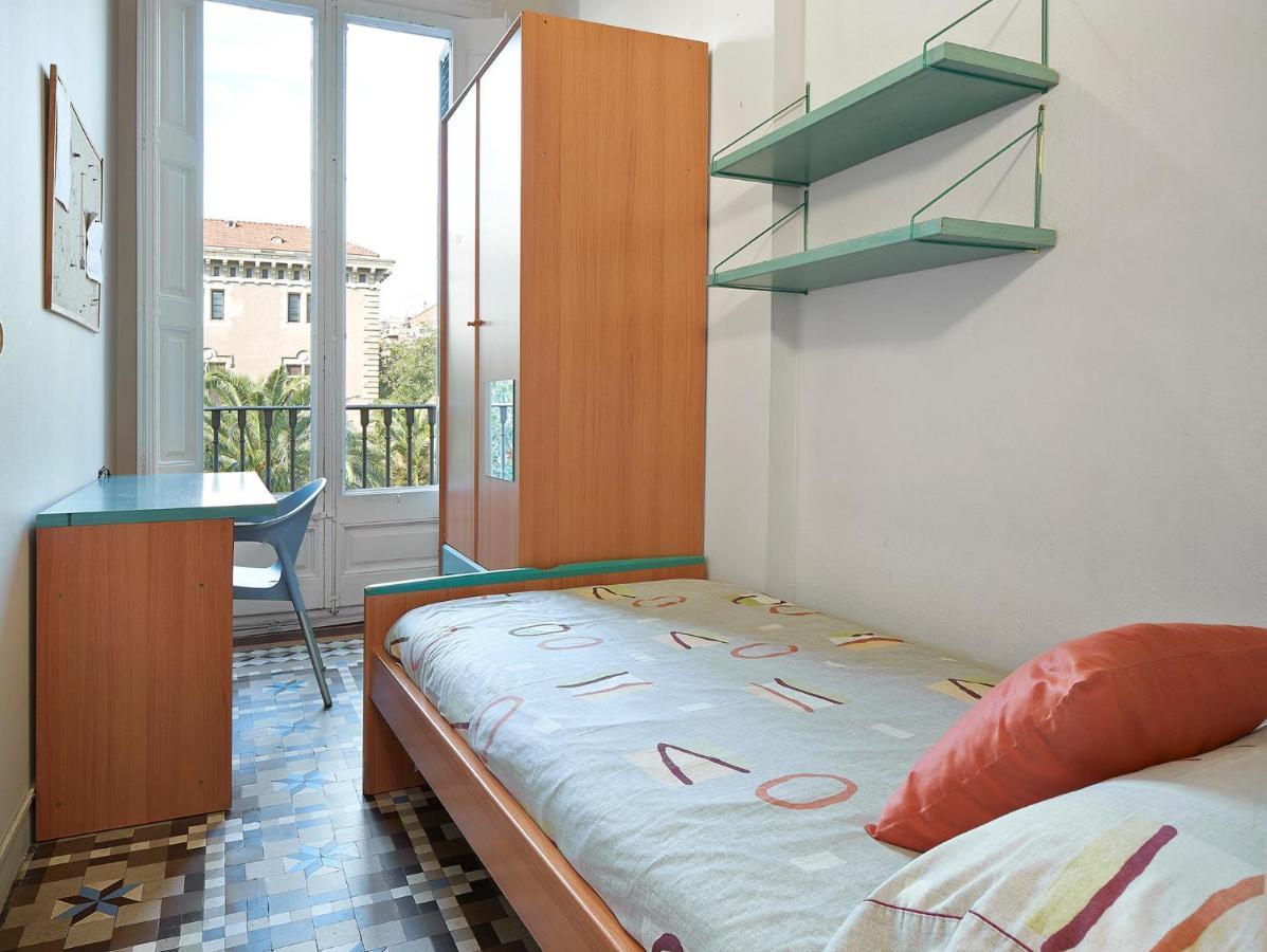 B&B Estudiantes Balmes Barselona Dış mekan fotoğraf
